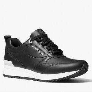 🆕Michael Kors Allie Stride Leather Sneaker (LEFT SHOE ONLY)